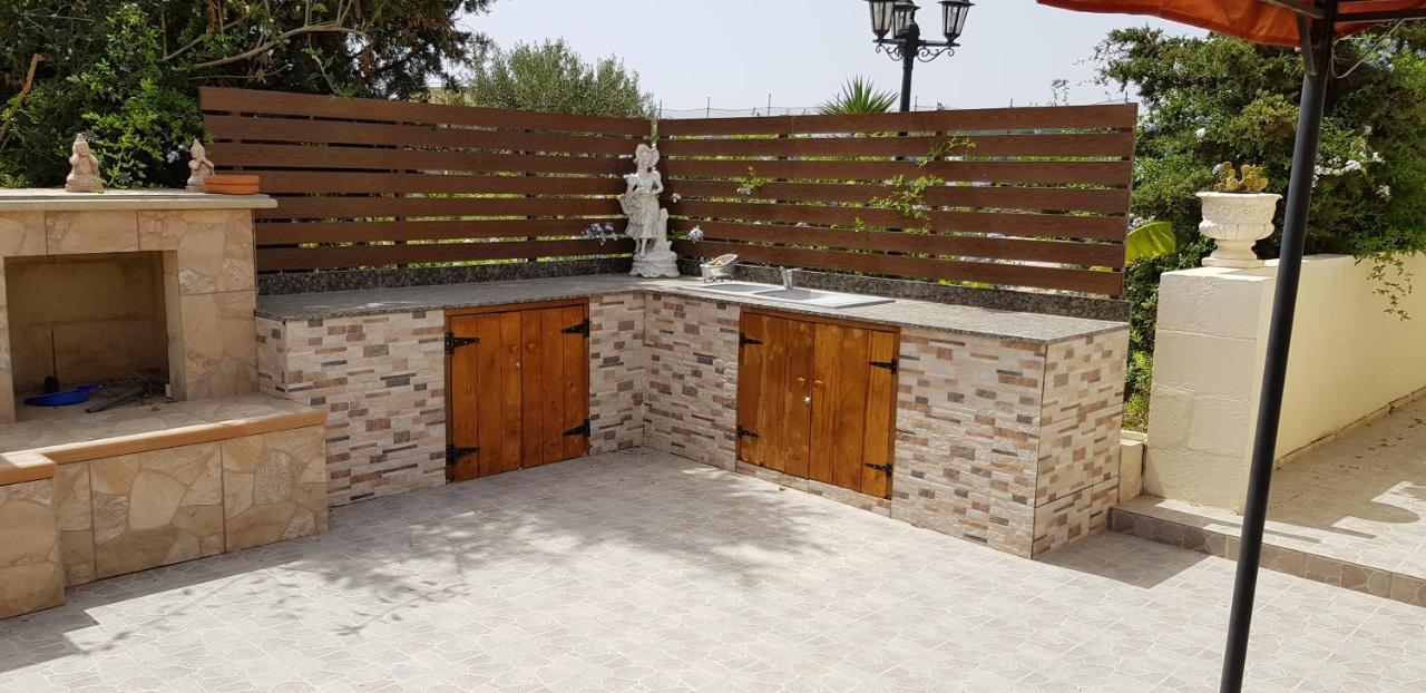 Auberge De Provence Guest House Siggiewi Exterior foto